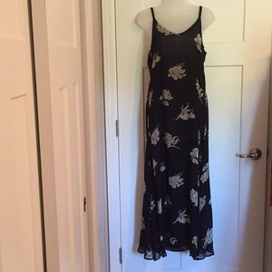 Black Floral Maxi